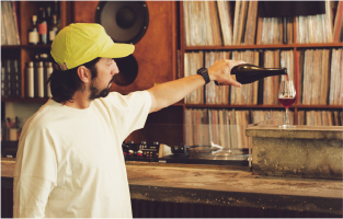 Bambino, Dreamin Man, Dumbo Marais Sonny's Pizza, Bonjour Jacob