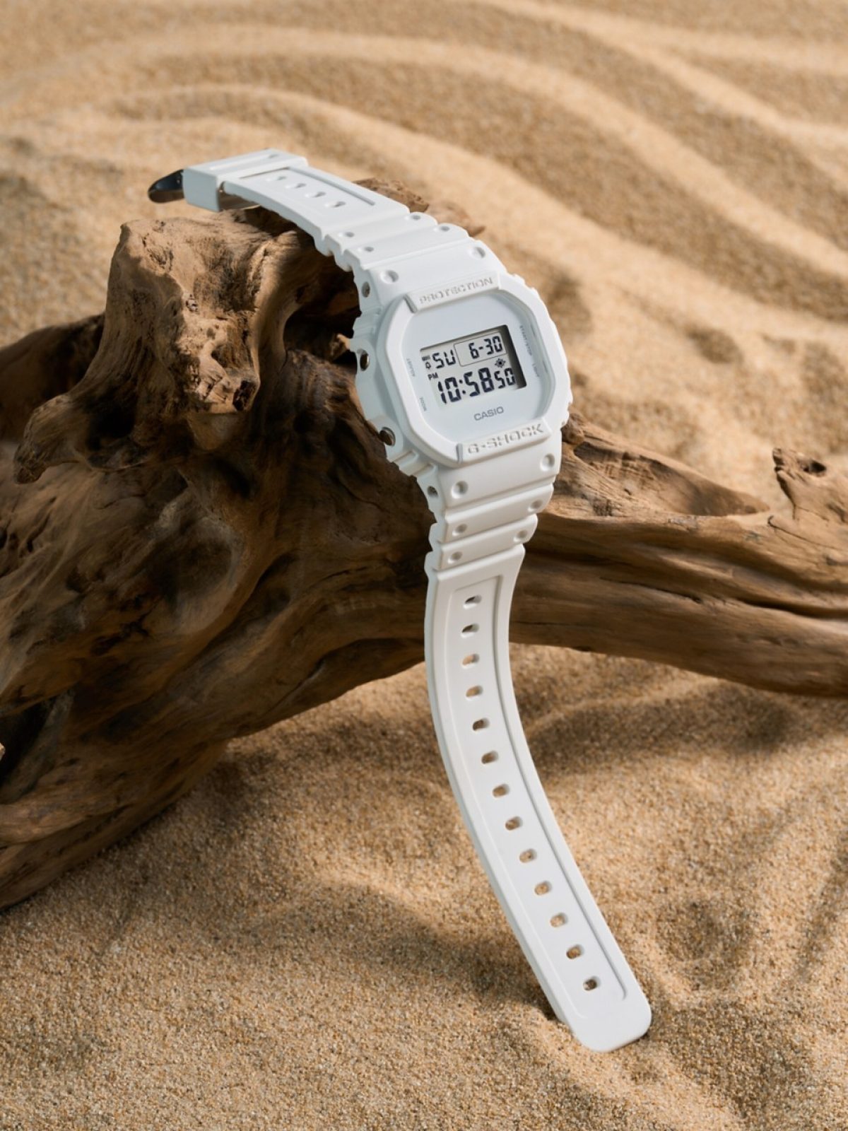 G-SHOCK DW-5600WW-7 手表 白色 #3
