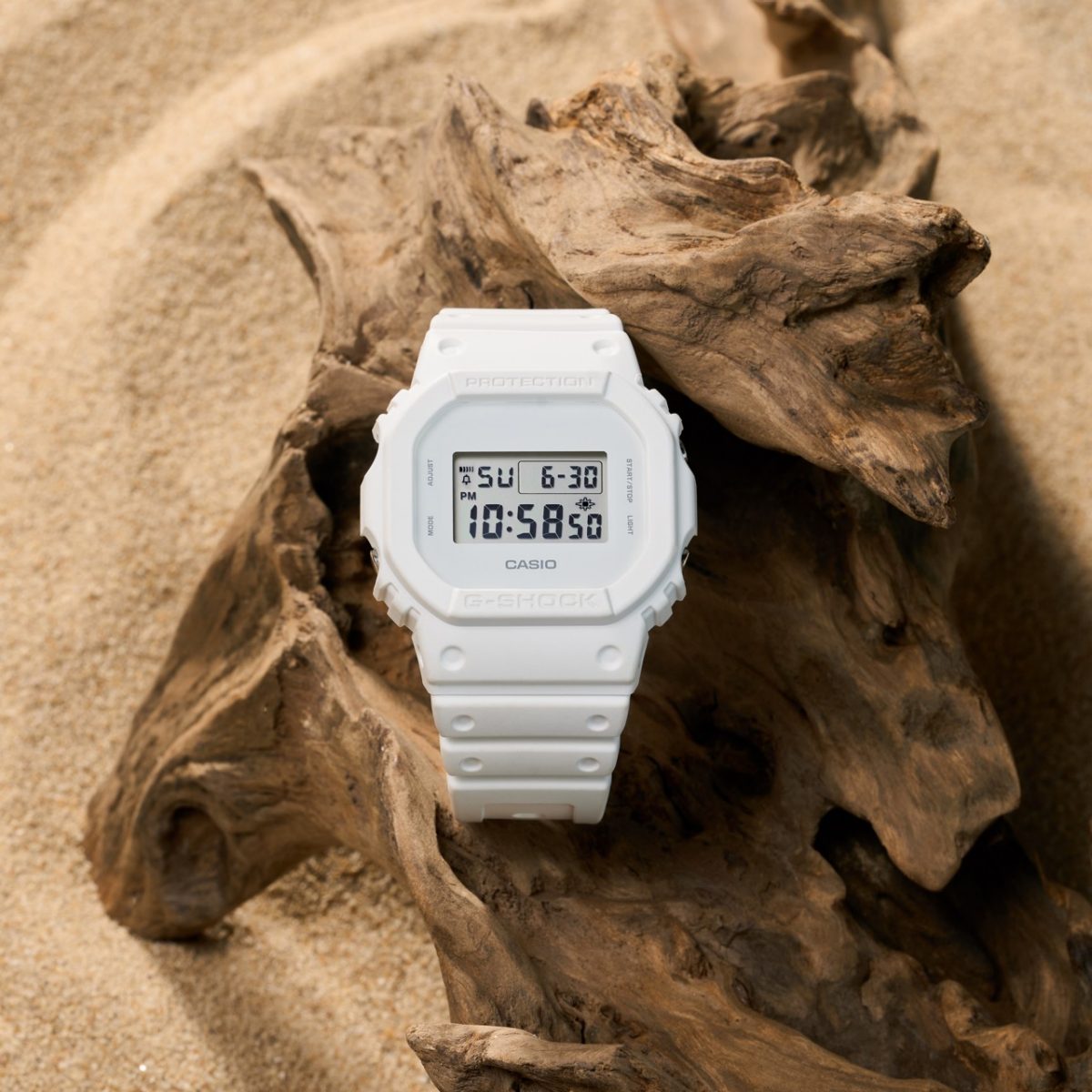 G-SHOCK DW-5600WW-7 手表 白色 #2