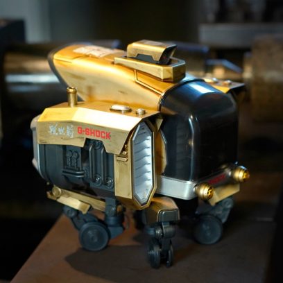 金色表款GM-110VG赠品