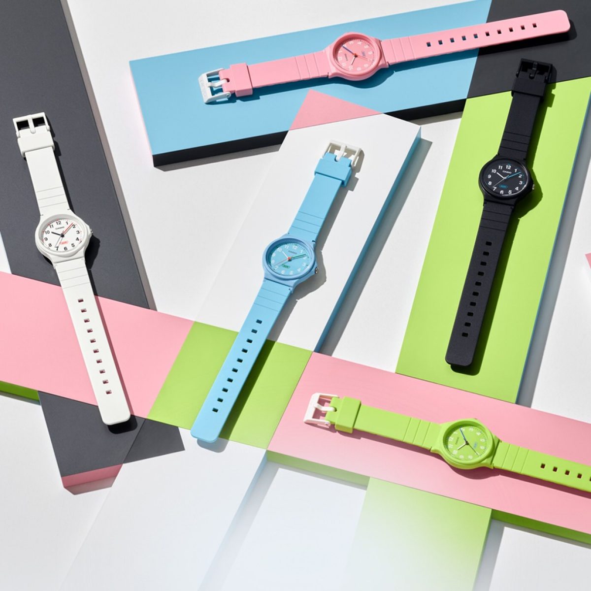 自最上顺时针排列:LQ-24B-4B、LQ-24B-1B、LQ-24B-3B、LQ-24B-2B、LQ-24B-7B #4