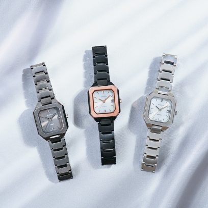 从左至右：SHS-4528BD-8A、SHS-4528GBD-7A、SHS-4528D-7A
