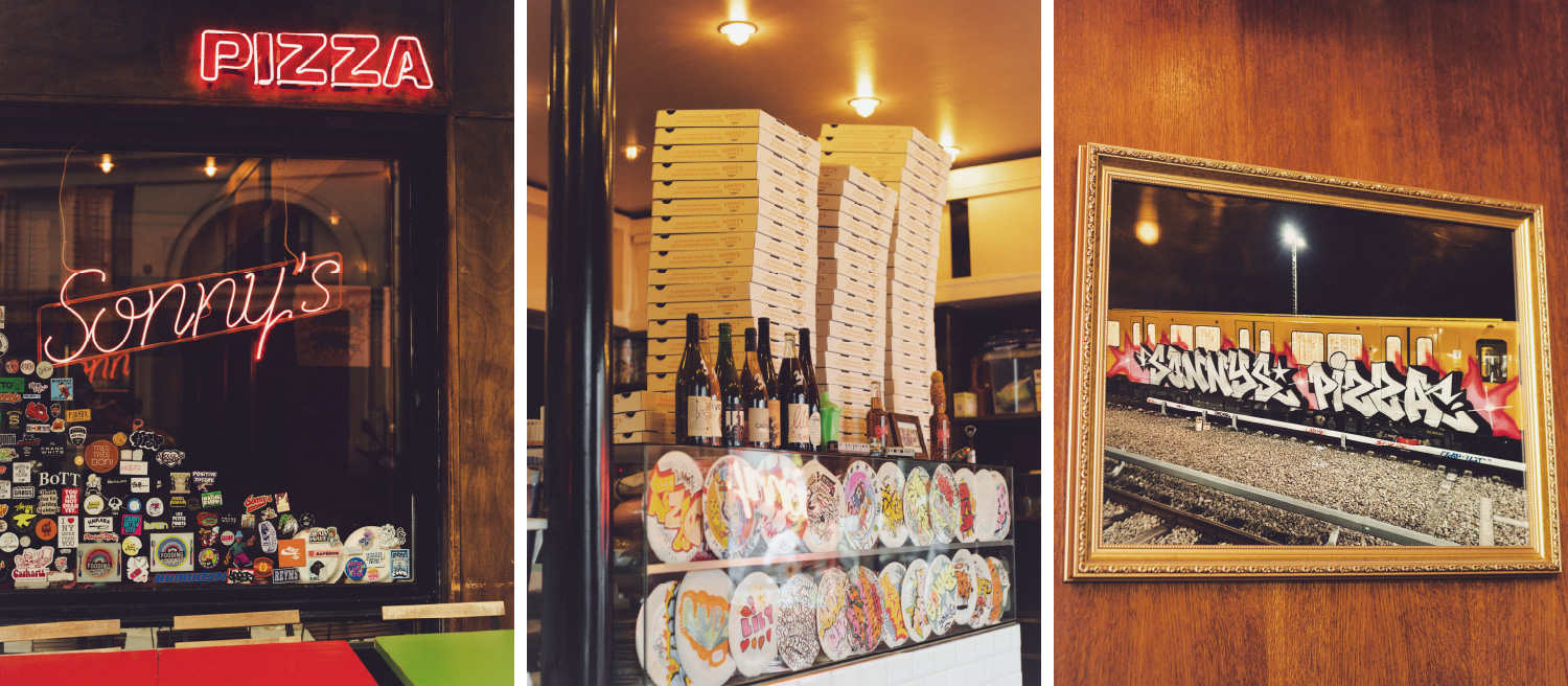 这是一张巴黎 Sonny's Pizza 店面霓虹招牌的夜景照片。